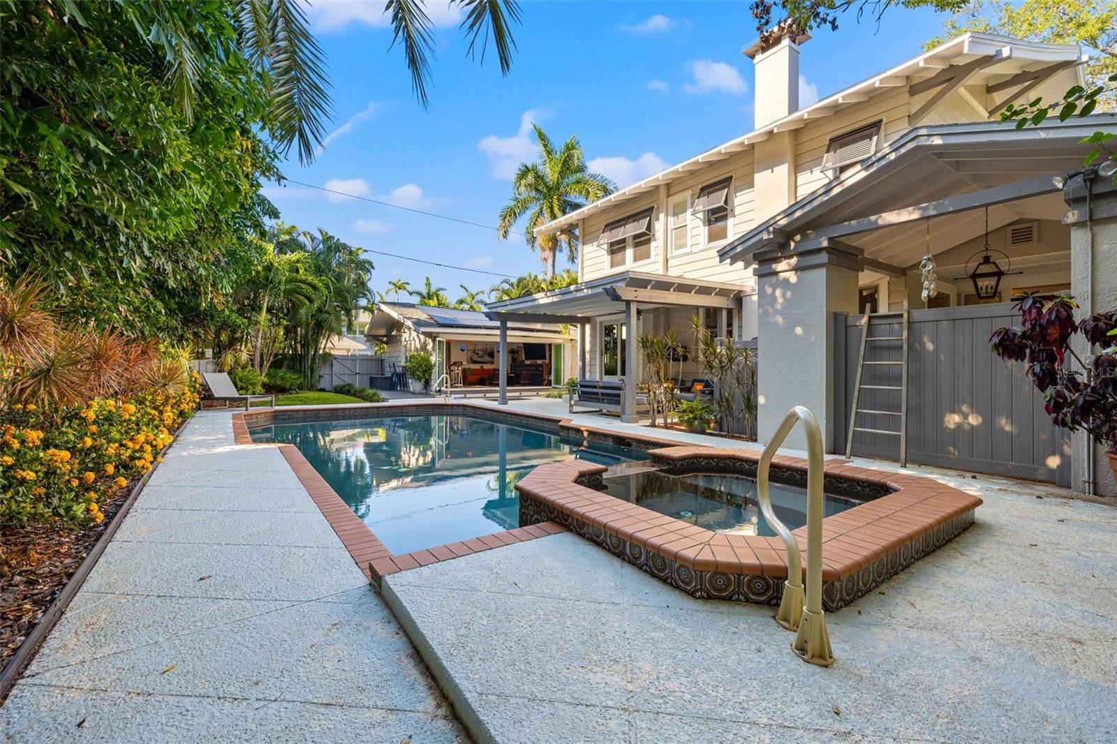 SNELL & HAMLETTS NORTH SHORE ADD - Residential