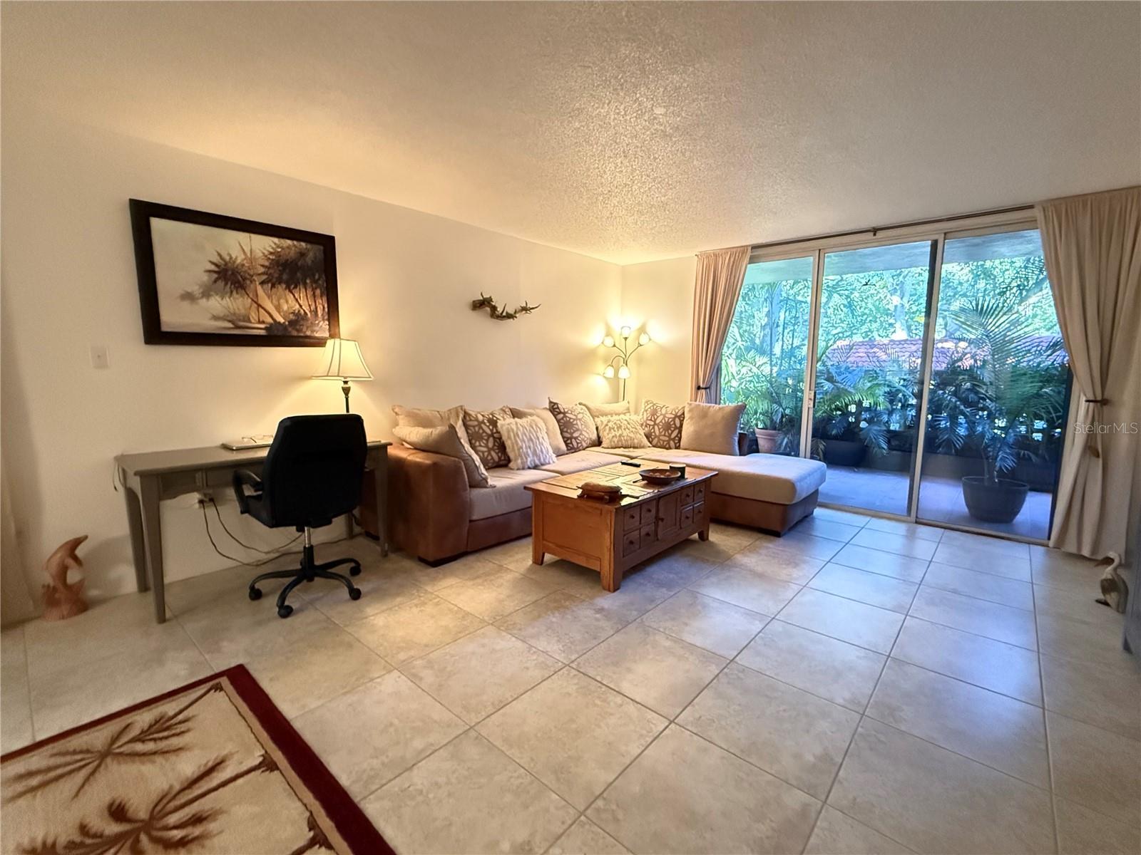SEVILLE CONDO 4 - Residential