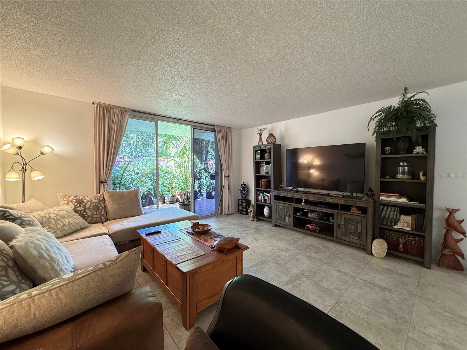 SEVILLE CONDO 4 - Residential