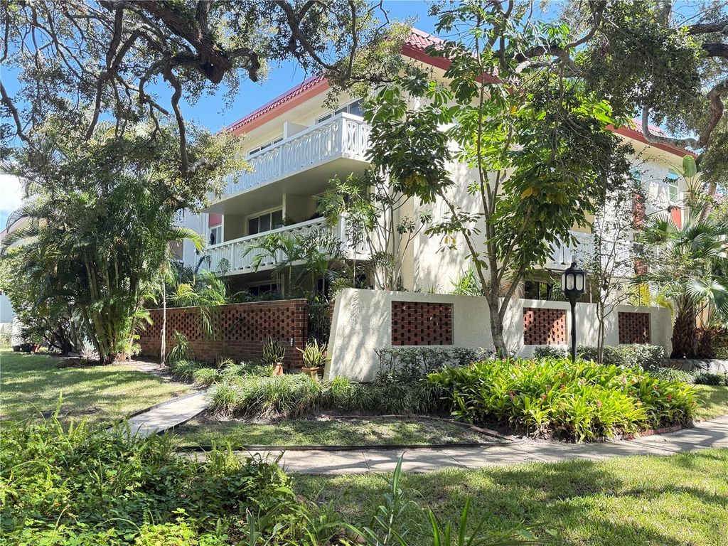 Photo of 1012 Pearce Drive #101, Clearwater, FL 33764 (MLS # TB8435499)