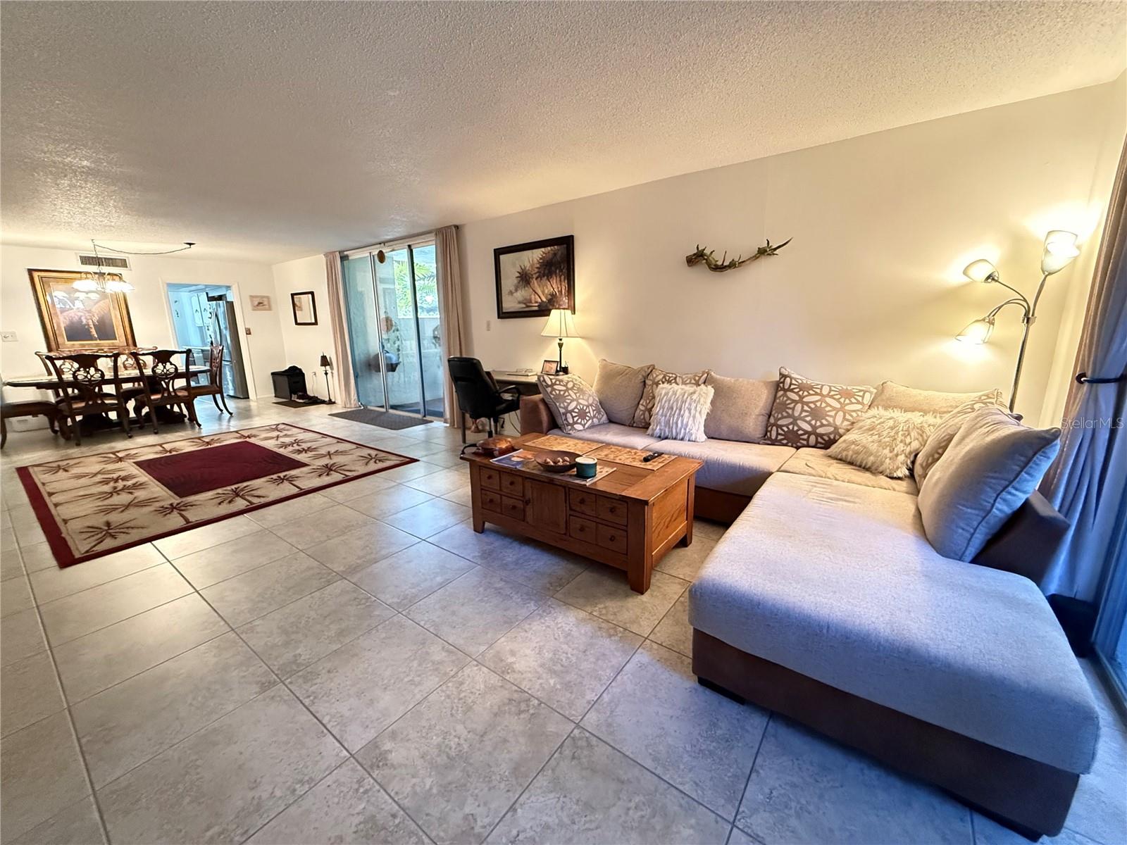 SEVILLE CONDO 4 - Residential