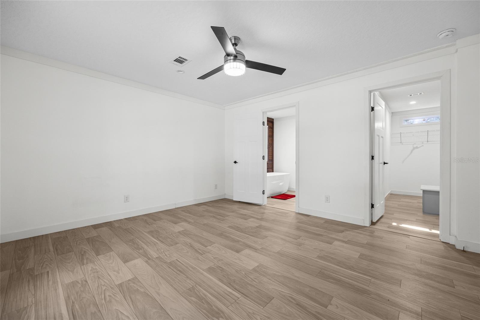 BIG TREE LAKES SEC B - Residential