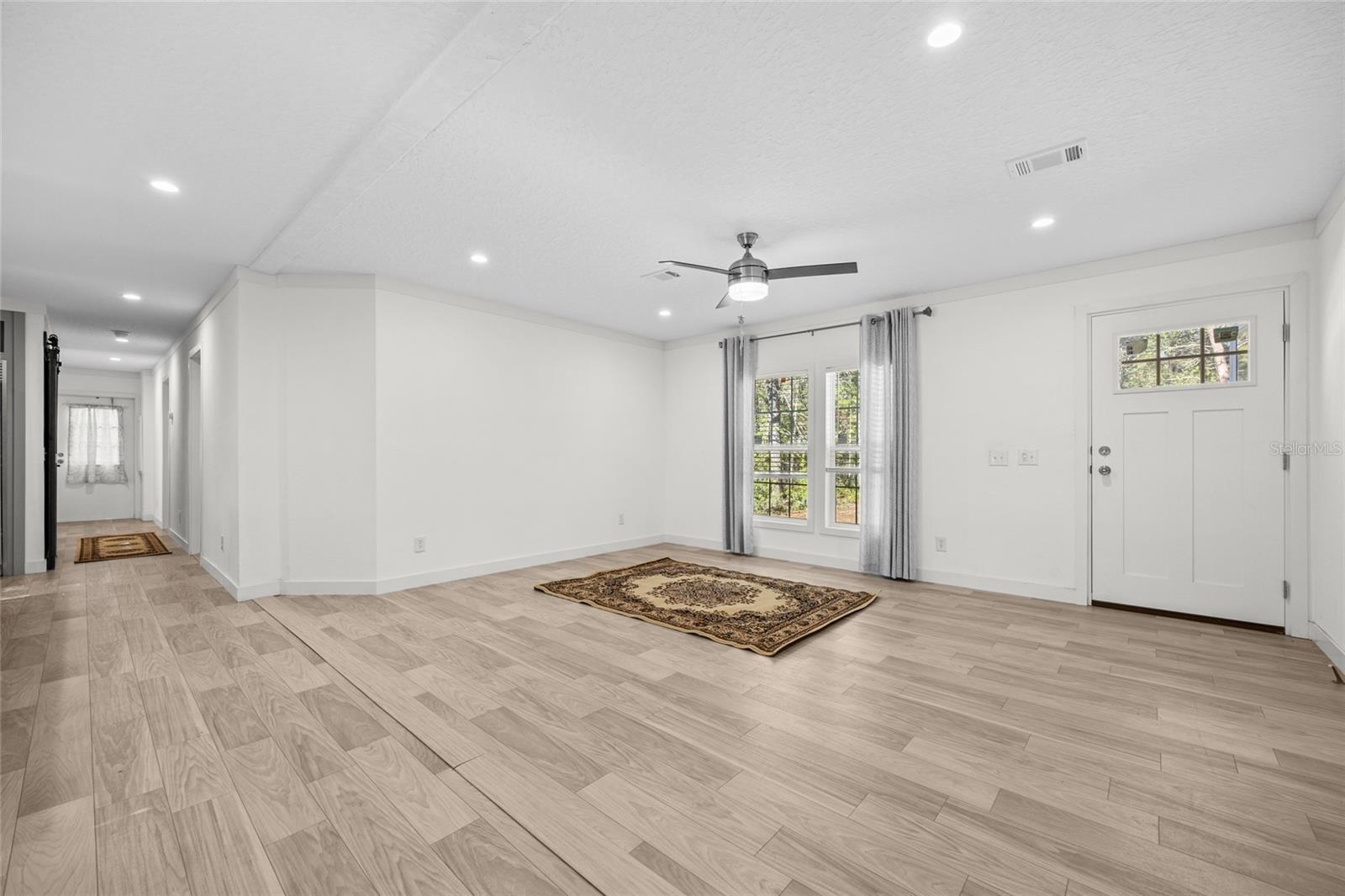 BIG TREE LAKES SEC B - Residential