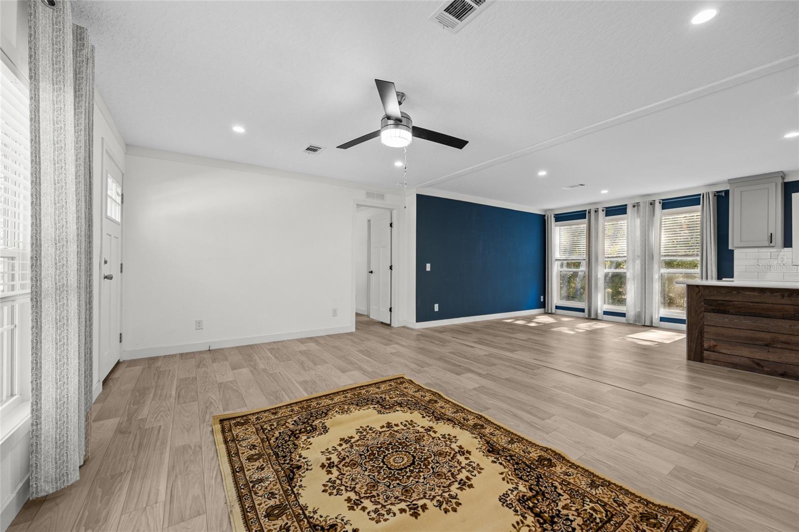 BIG TREE LAKES SEC B - Residential