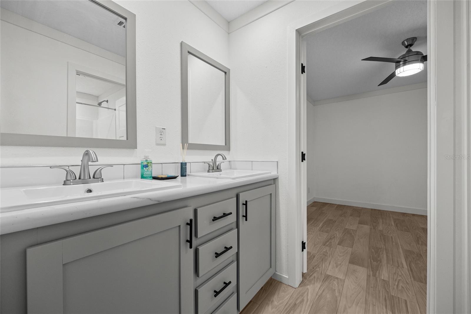 BIG TREE LAKES SEC B - Residential