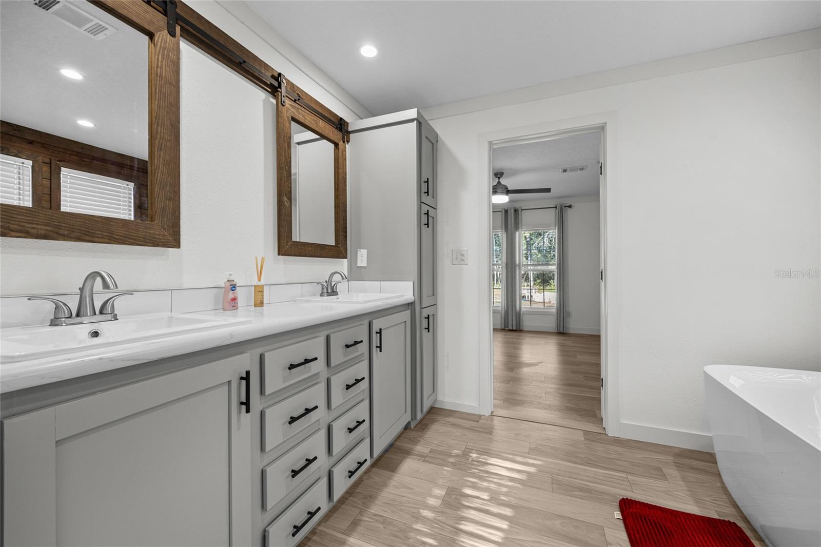 BIG TREE LAKES SEC B - Residential