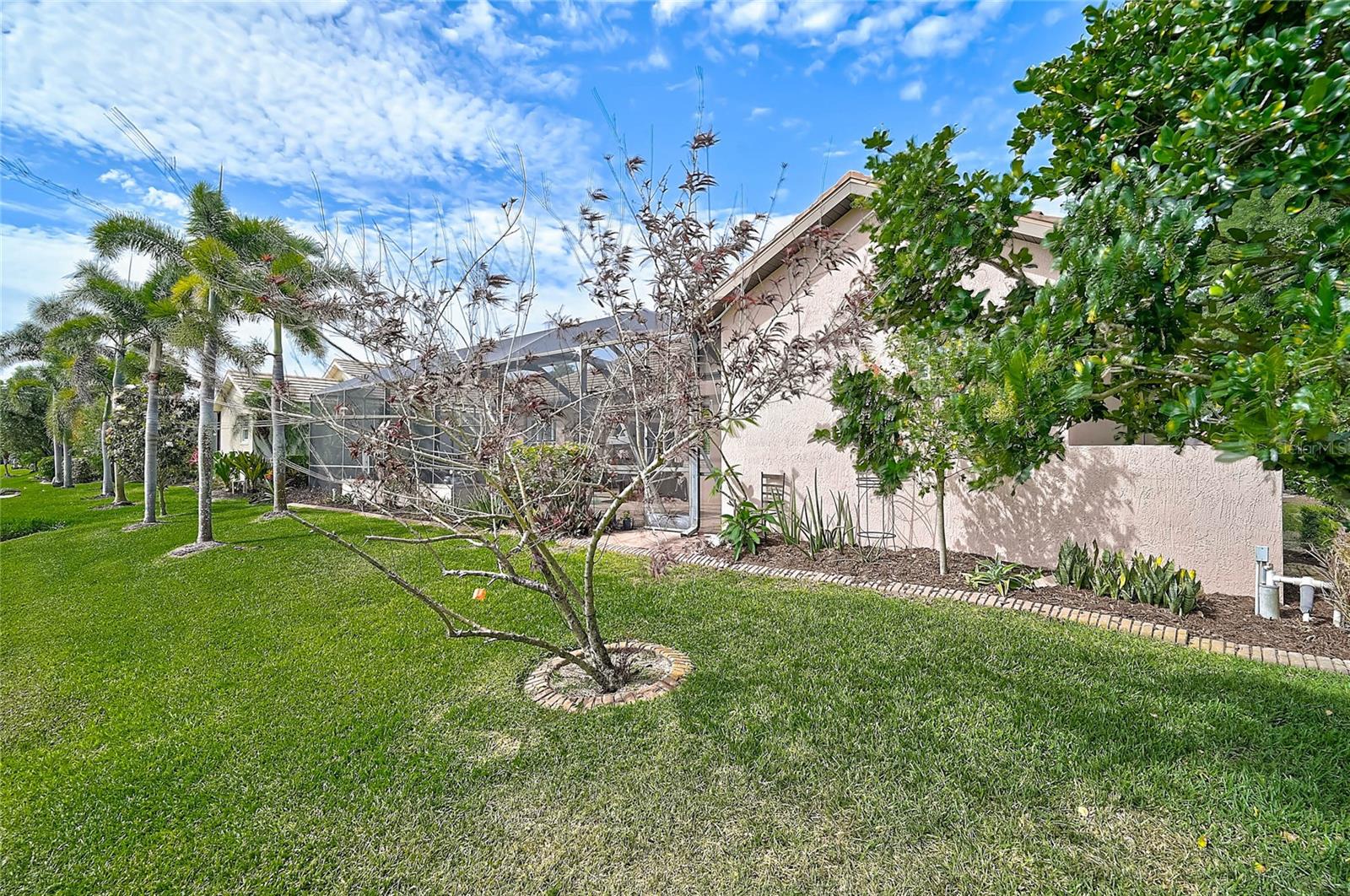 VENETIA PH 4 - Residential