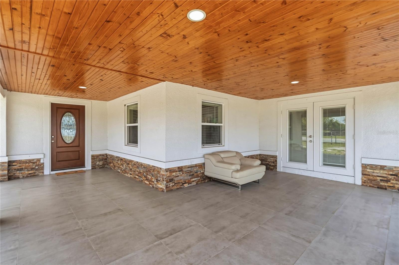 LOS TERRANOS - Residential