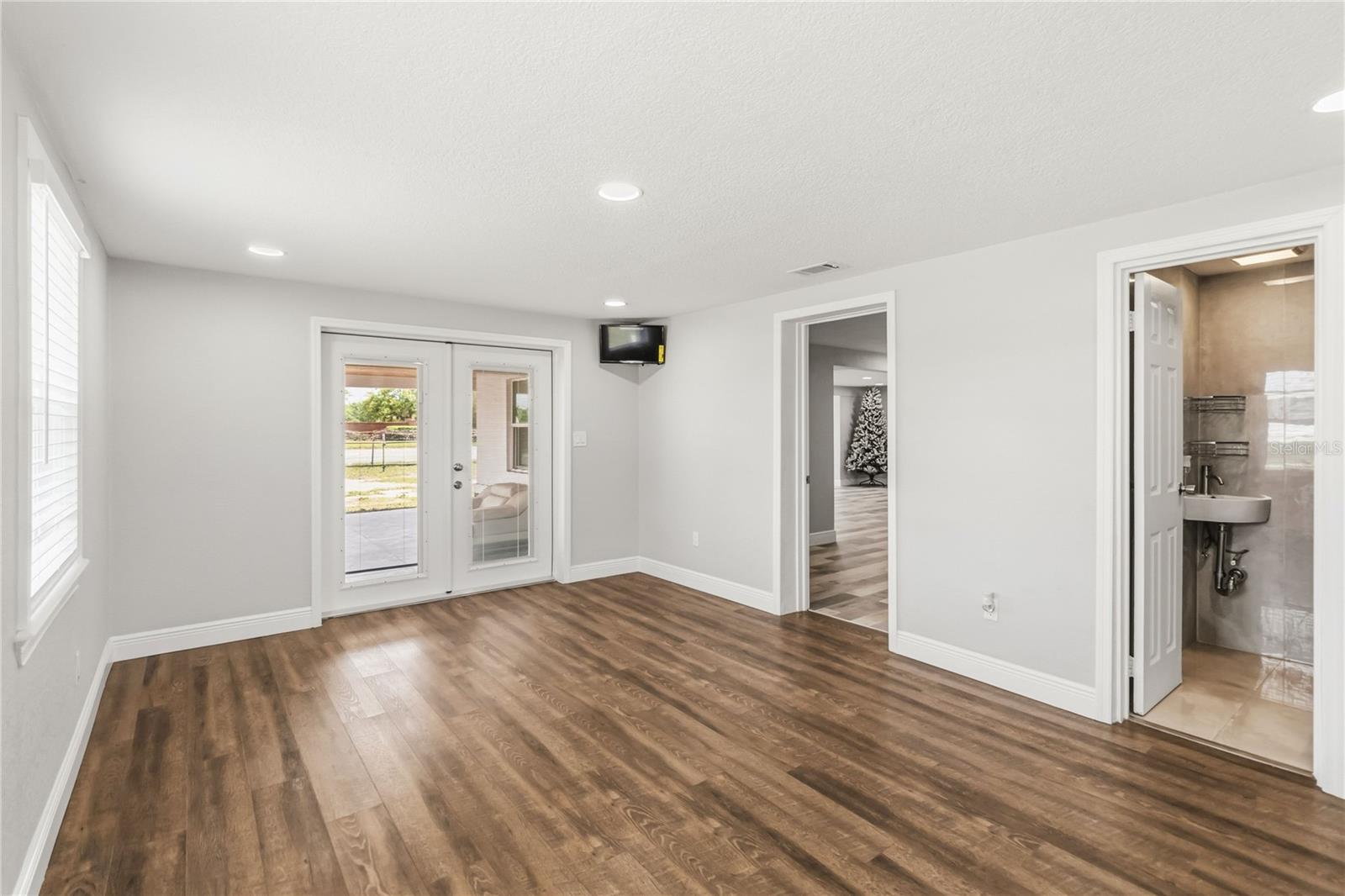 LOS TERRANOS - Residential