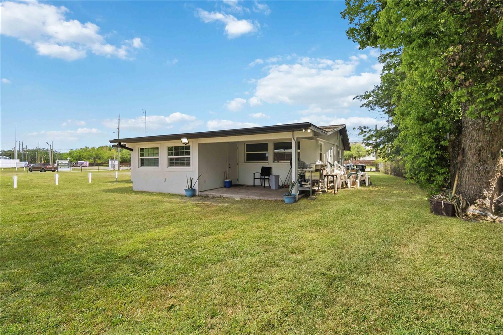 LOS TERRANOS - Residential