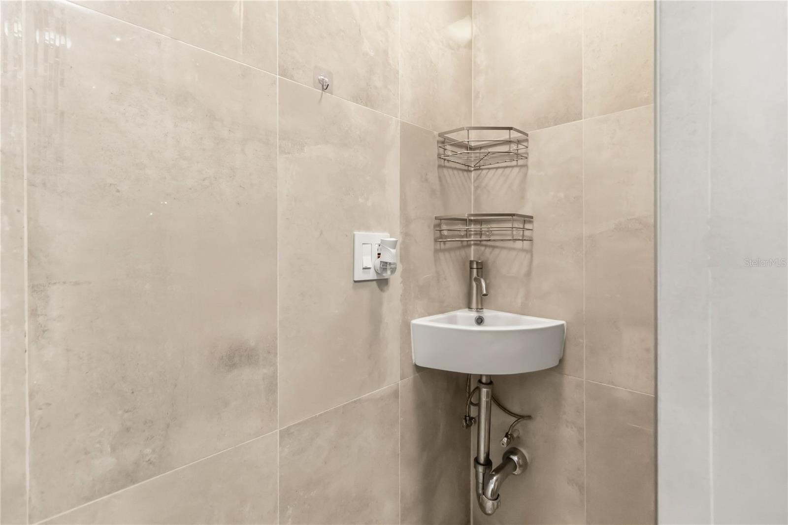 LOS TERRANOS - Residential