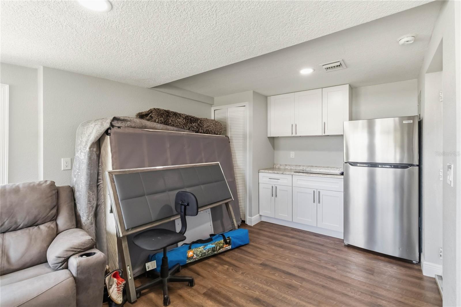 LOS TERRANOS - Residential