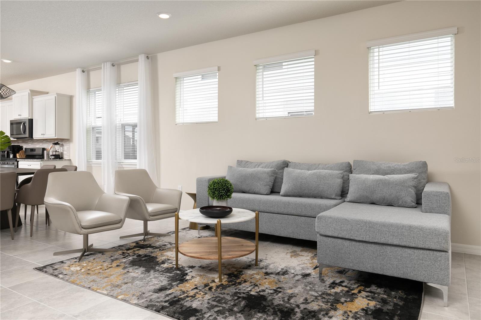 7376 OAKMOSS LOOP