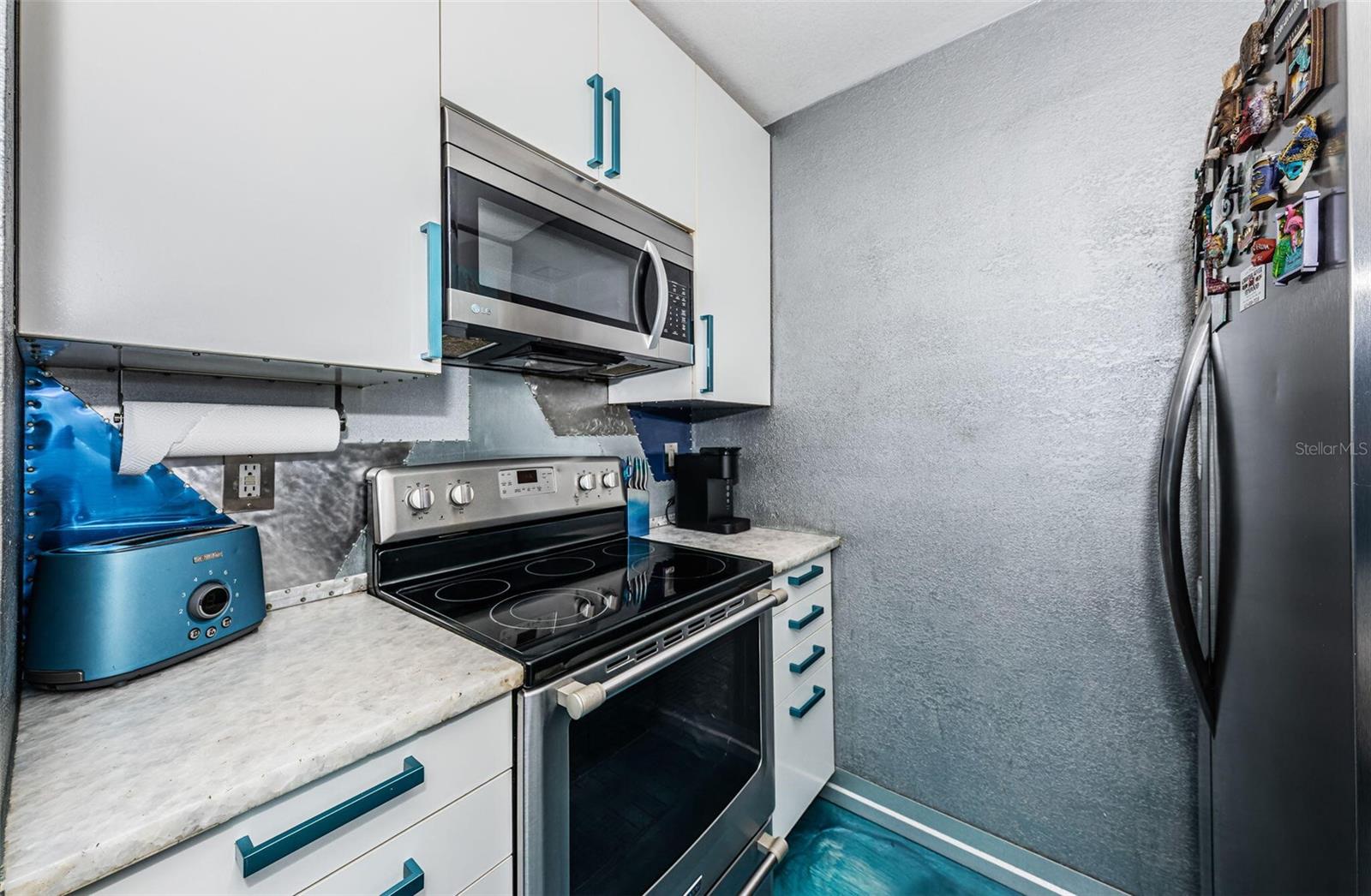 WATERSIDE AT COQUINA KEY SOUTH - Residential