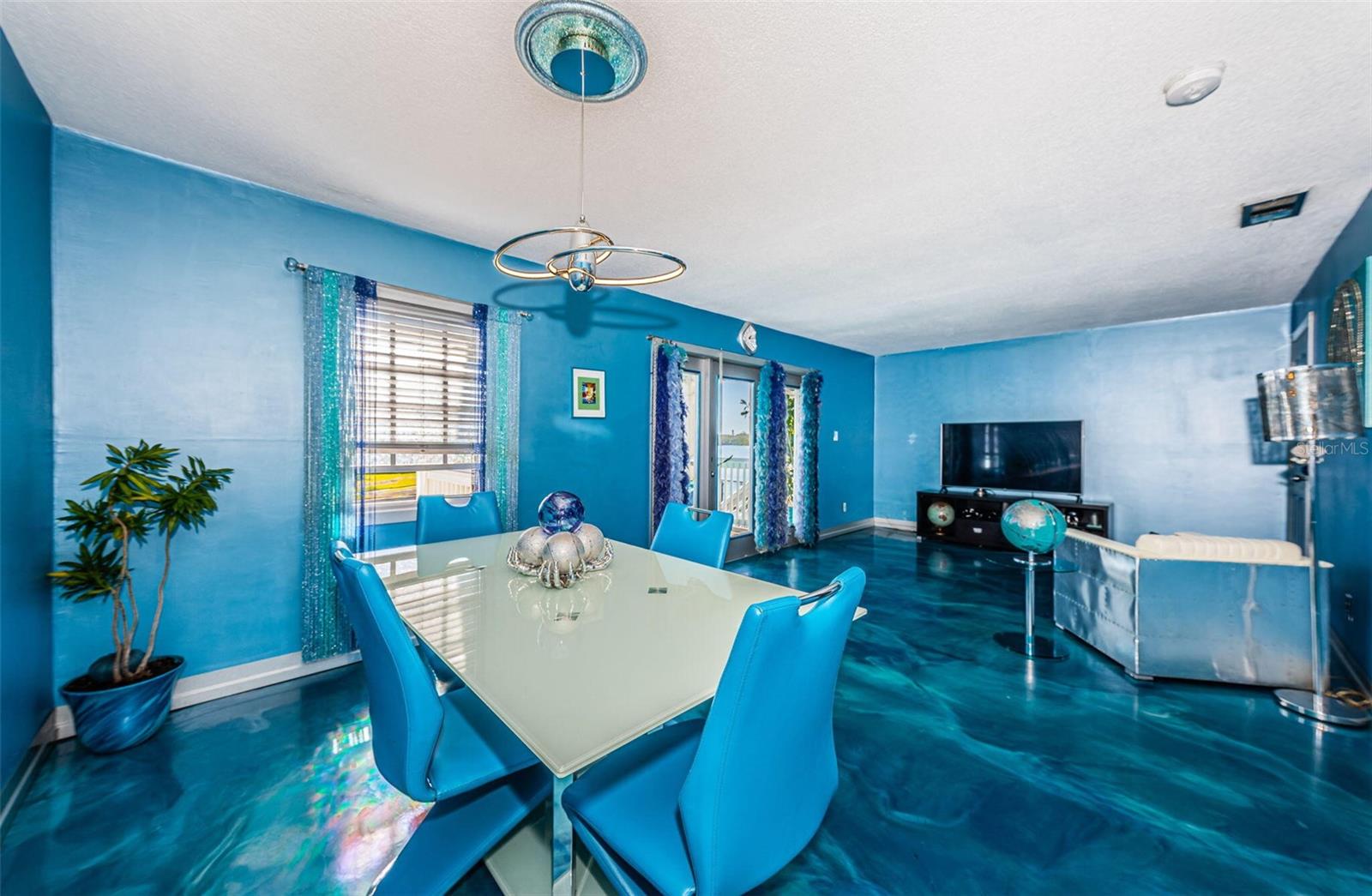 WATERSIDE AT COQUINA KEY SOUTH - Residential