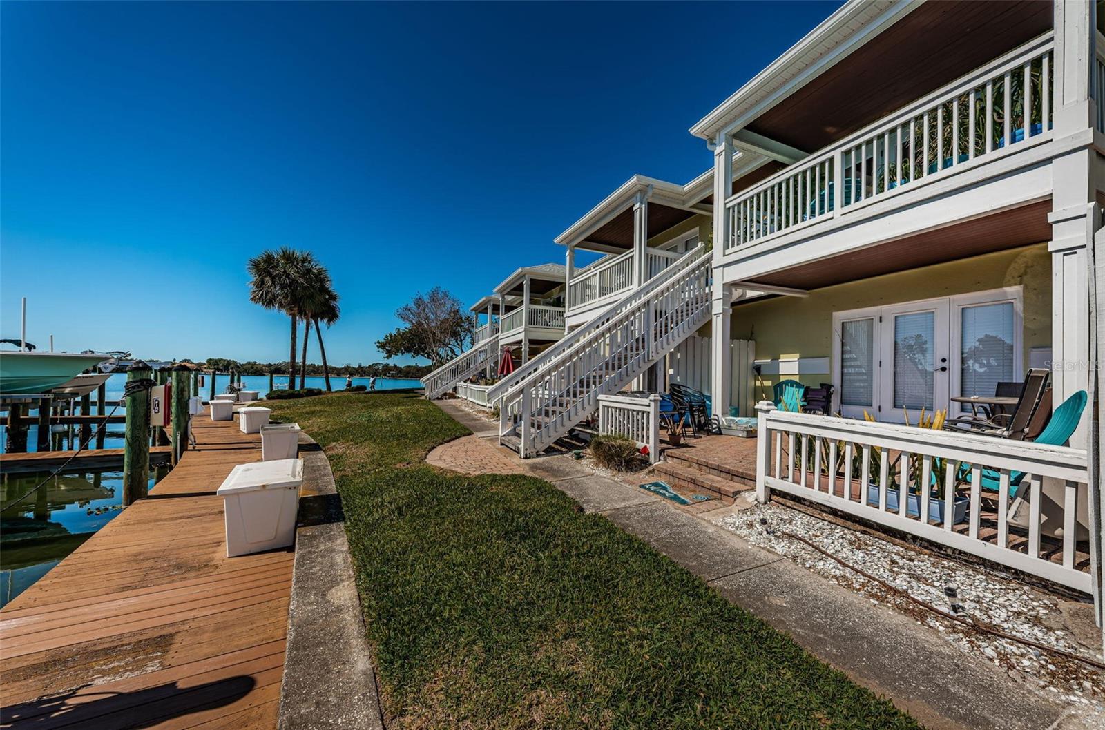 WATERSIDE AT COQUINA KEY SOUTH - Residential