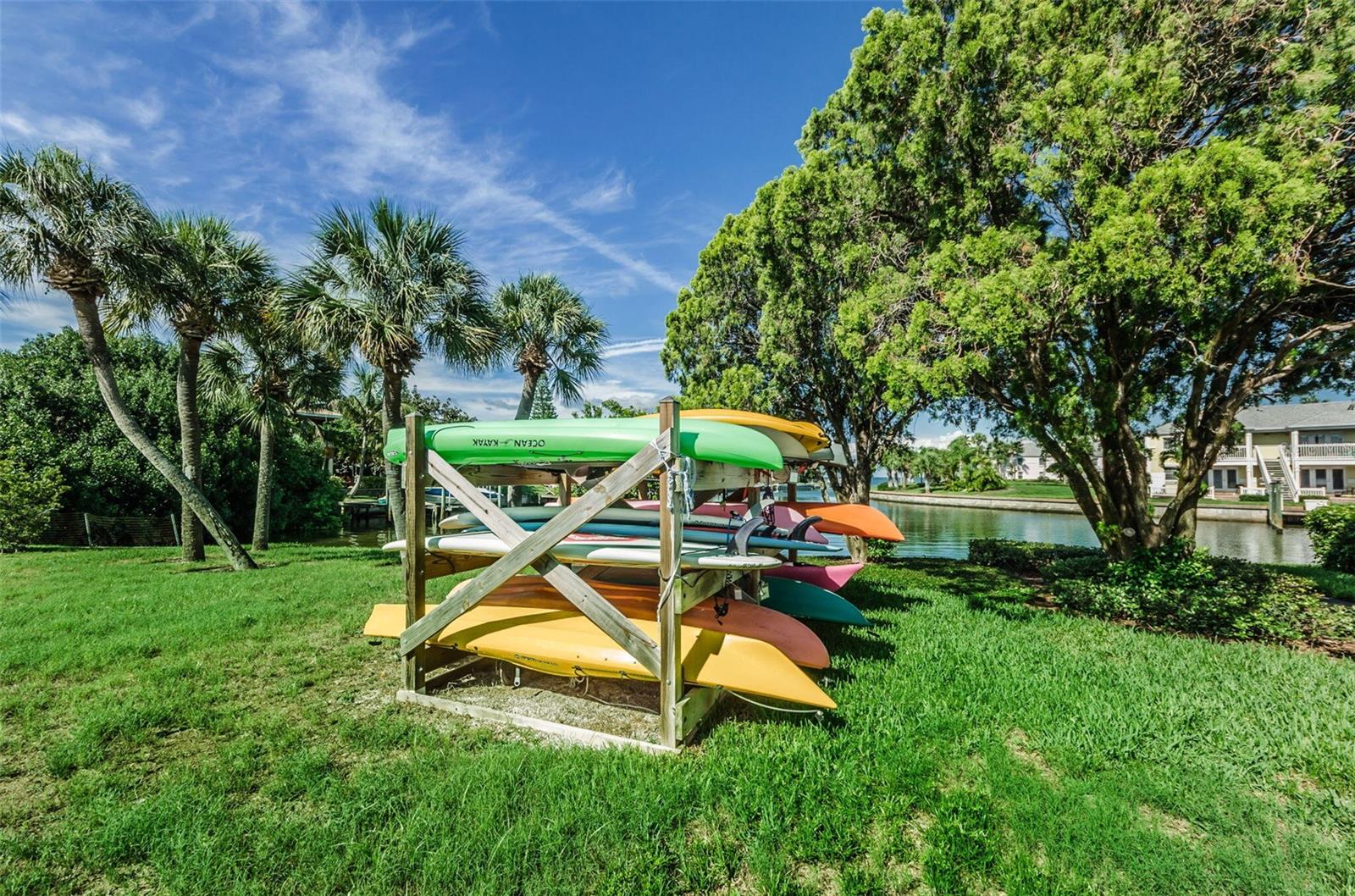 WATERSIDE AT COQUINA KEY SOUTH - Residential