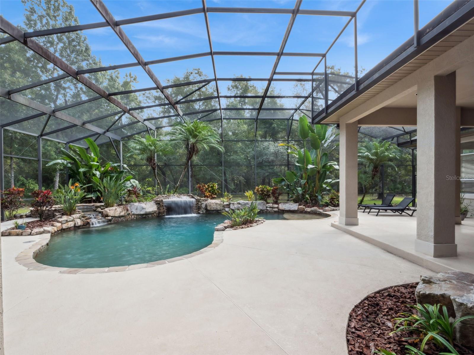 CURRYVILLE WOODS - Residential