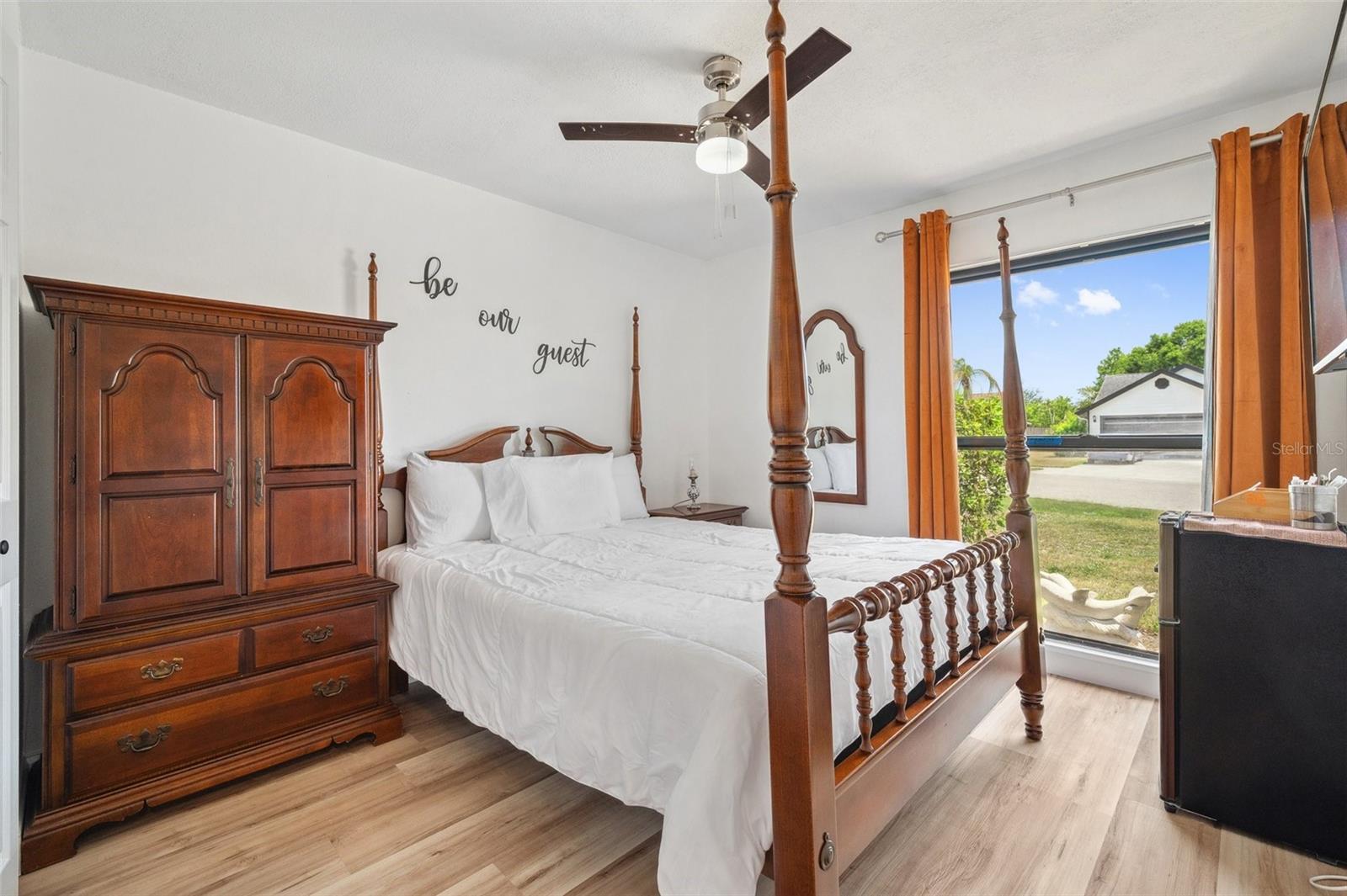 CENTRE LAKE - Residential