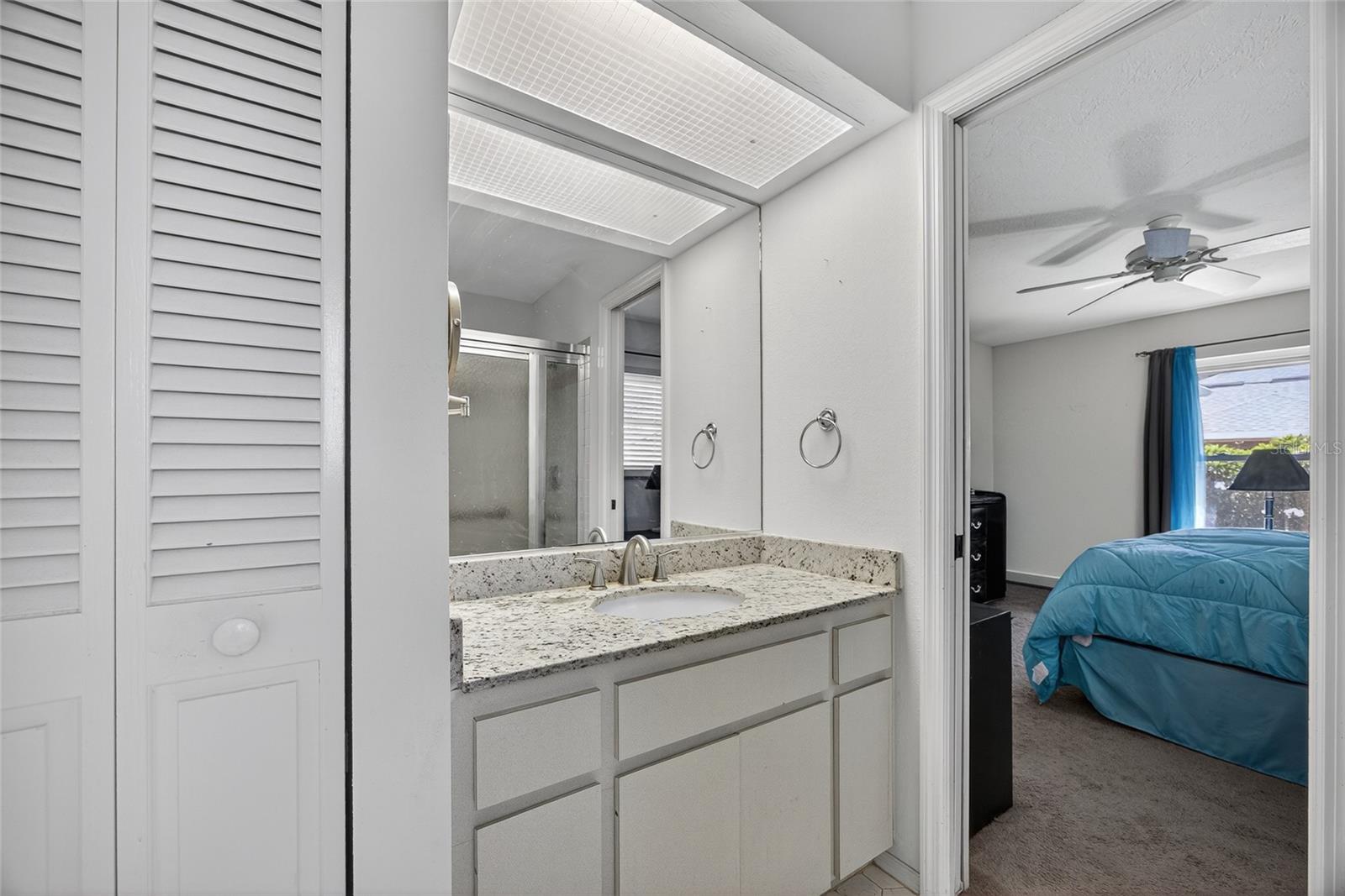 SOUTH VENICE - Residential