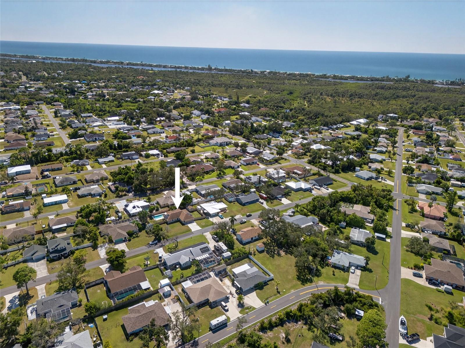 SOUTH VENICE - Residential