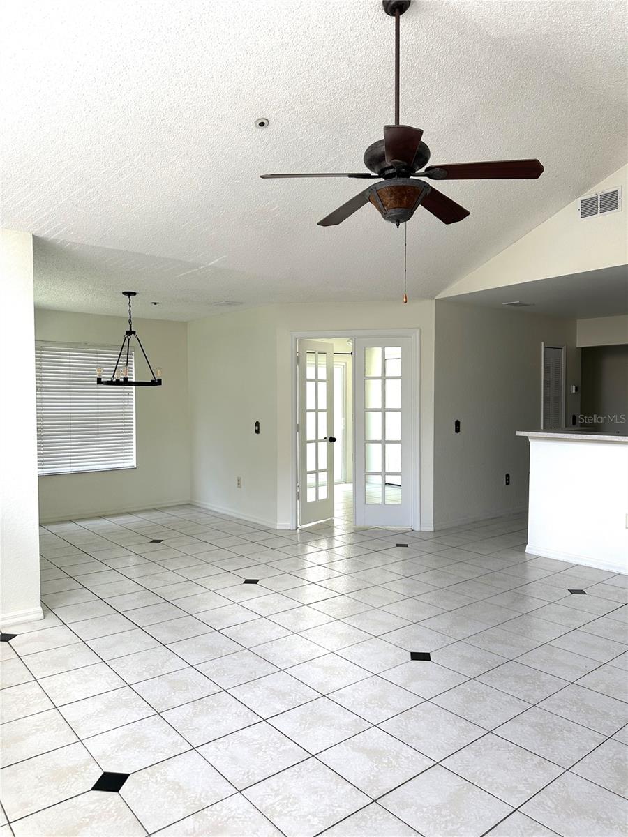 HIDDEN SPGS CONDO - Residential