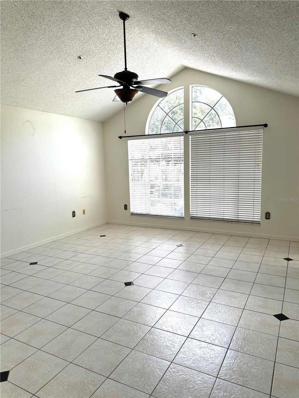 Photo of 660 Youngstown Parkway #288, Altamonte Springs, FL 32714 (MLS # O6376408)