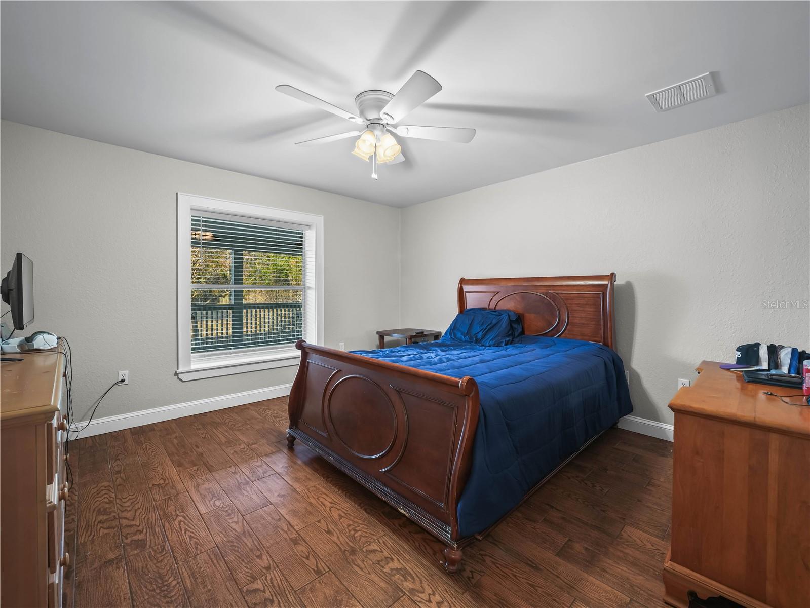 LAKEWOOD ACRES - Residential