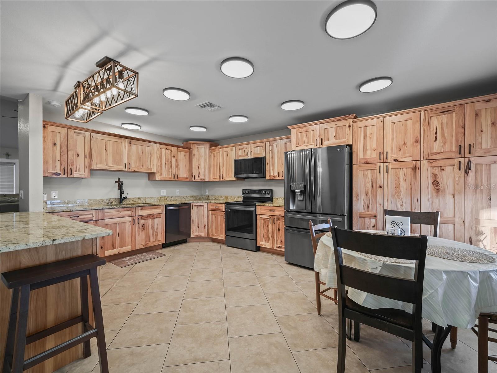 LAKEWOOD ACRES - Residential