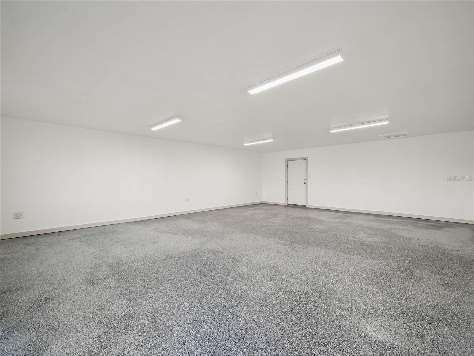 LAKEWOOD ACRES - Residential