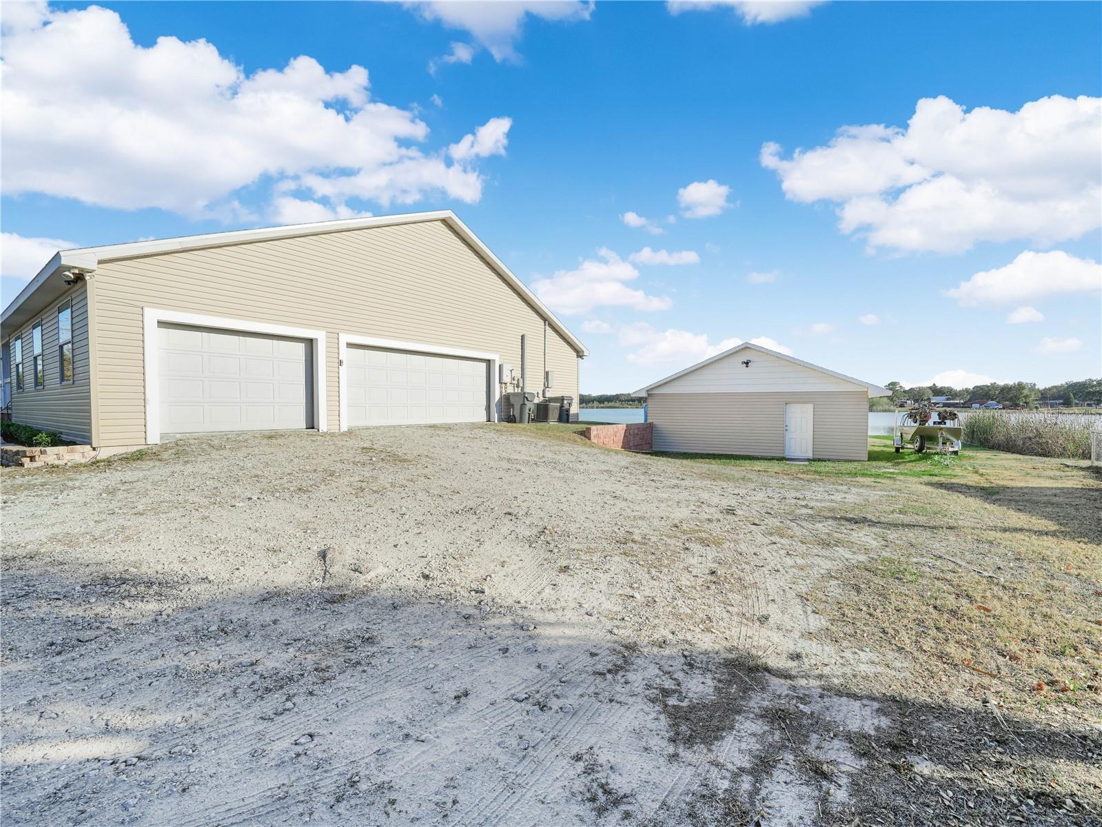 LAKEWOOD ACRES - Residential