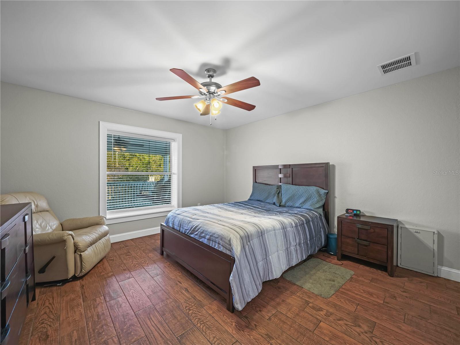 LAKEWOOD ACRES - Residential