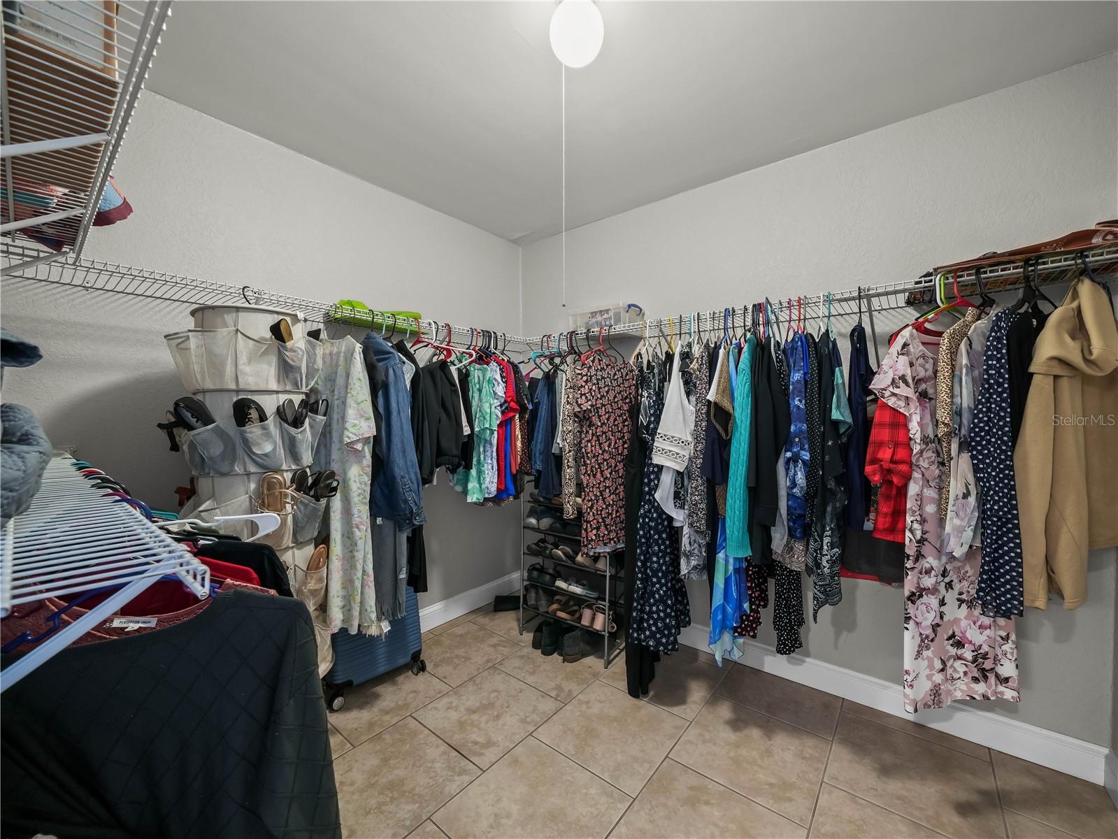 LAKEWOOD ACRES - Residential