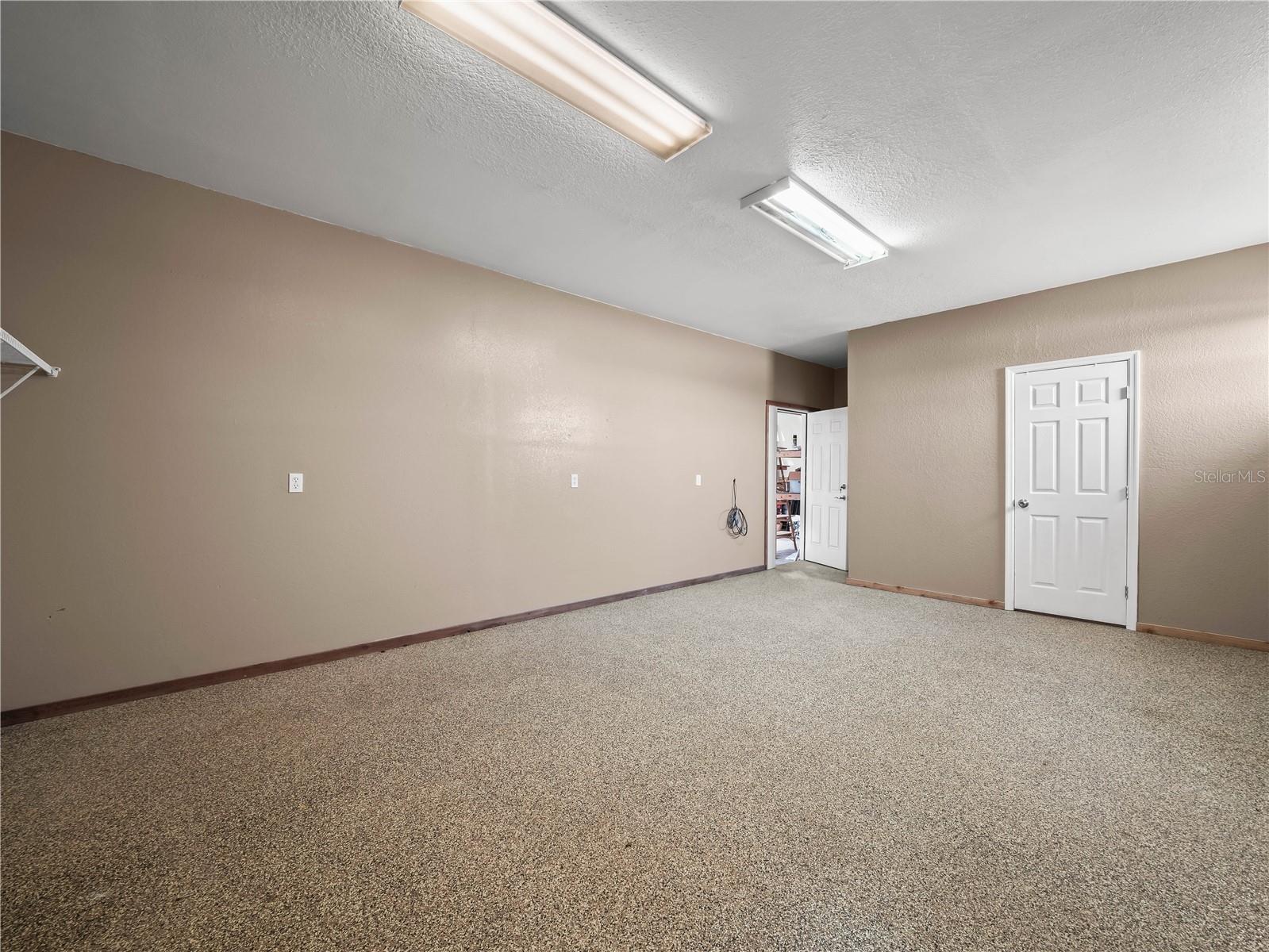 LAKEWOOD ACRES - Residential