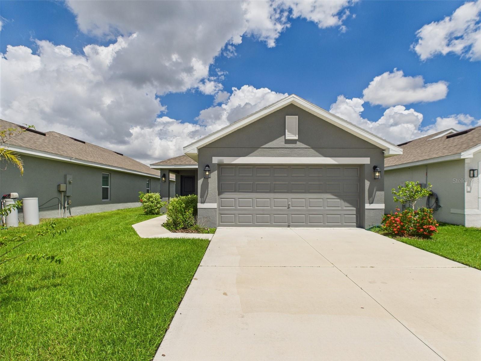 Immaculate 3 bedroom, 2 bathroom newer construction home with 1,415 square feet of living space available for rent in Winter Haven. This well-designed split floor plan offers both functionality and comfort. The community features a resort-style swimming pool and is located within an A-rated school zone, zoned for Chain of Lakes Elementary School. Conveniently located near shopping, dining, and access to the Chain of Lakes. Available October 1, 2025. Move in before the holidays and enjoy all that this home and community have to offer.