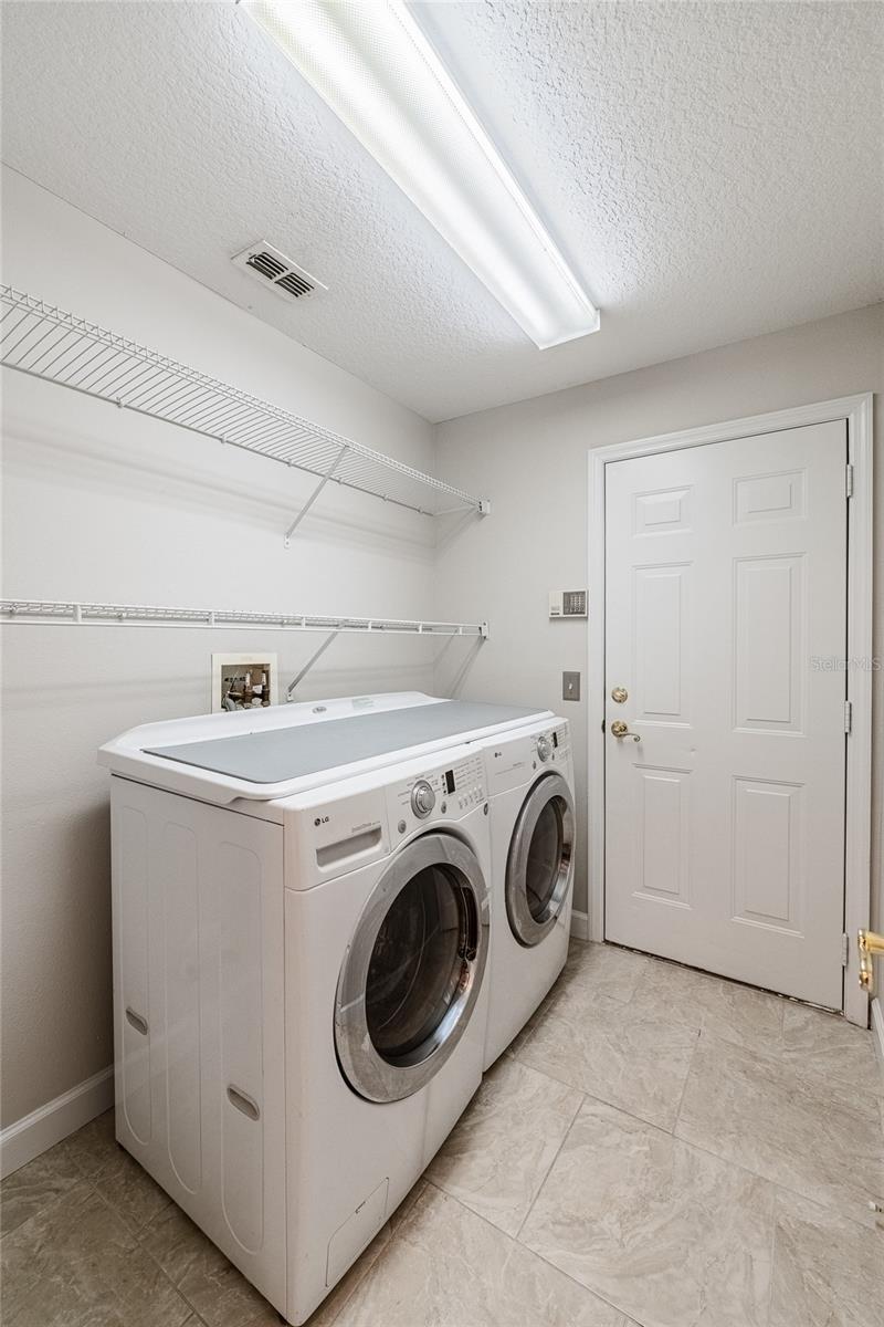 LAKE JULIANA RESERVE - Residential
