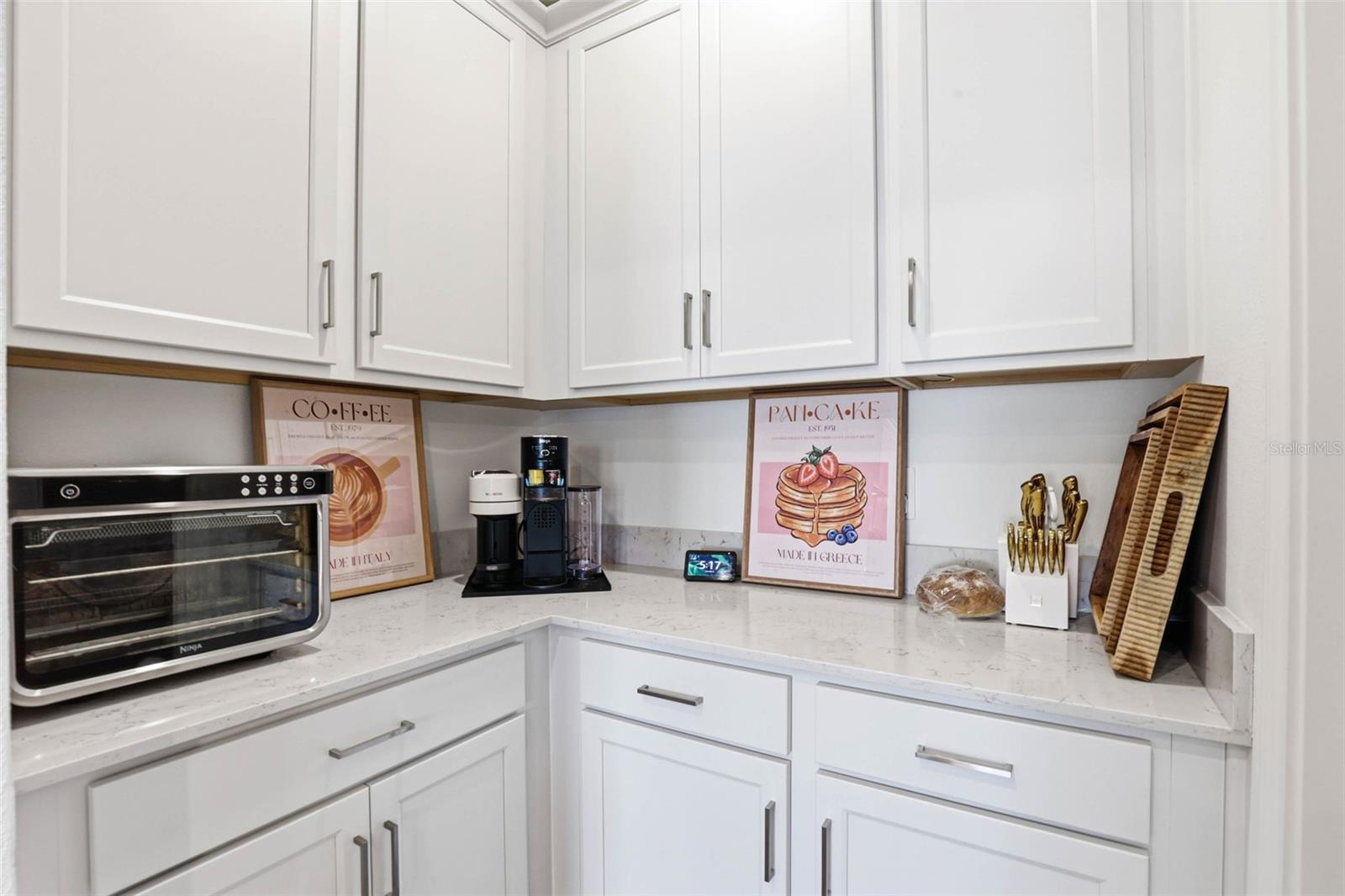 PEARL ESTATES - Residential