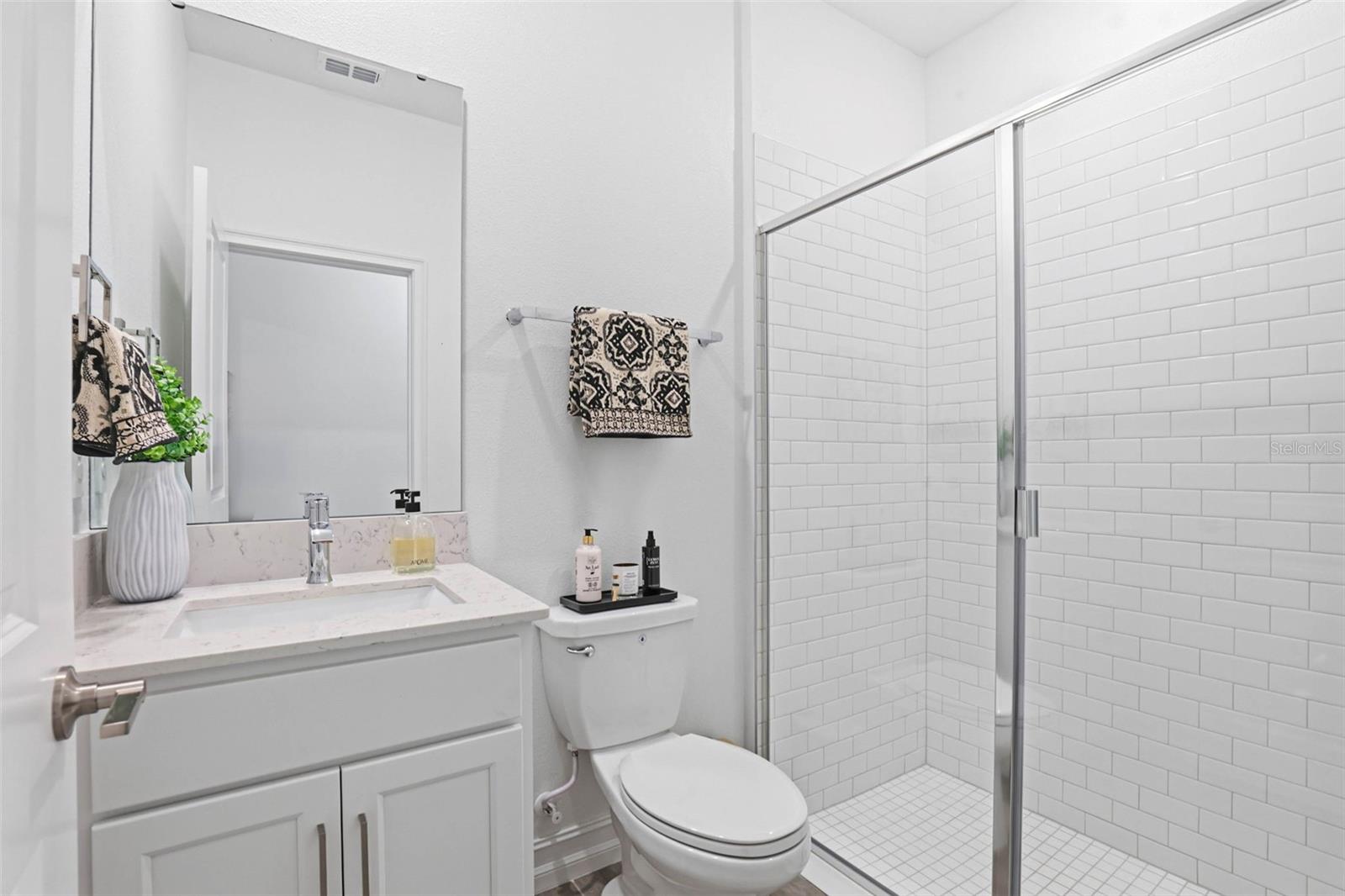 PEARL ESTATES - Residential