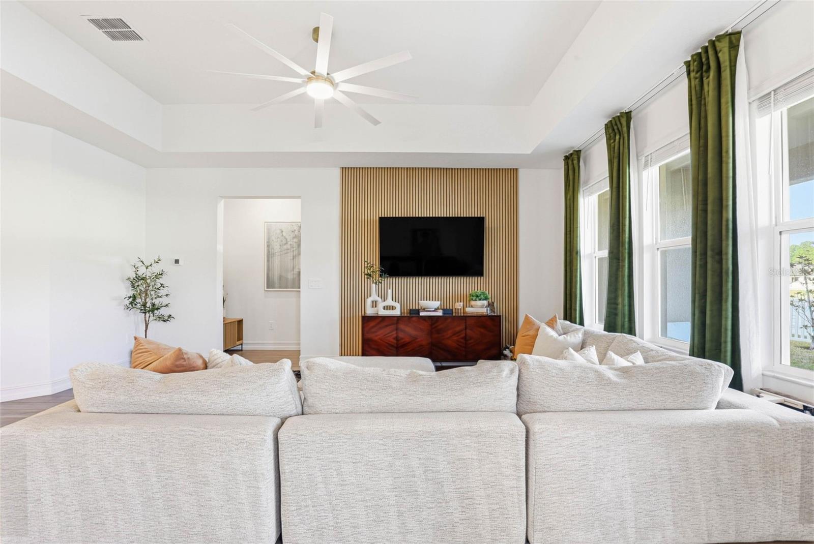 PEARL ESTATES - Residential