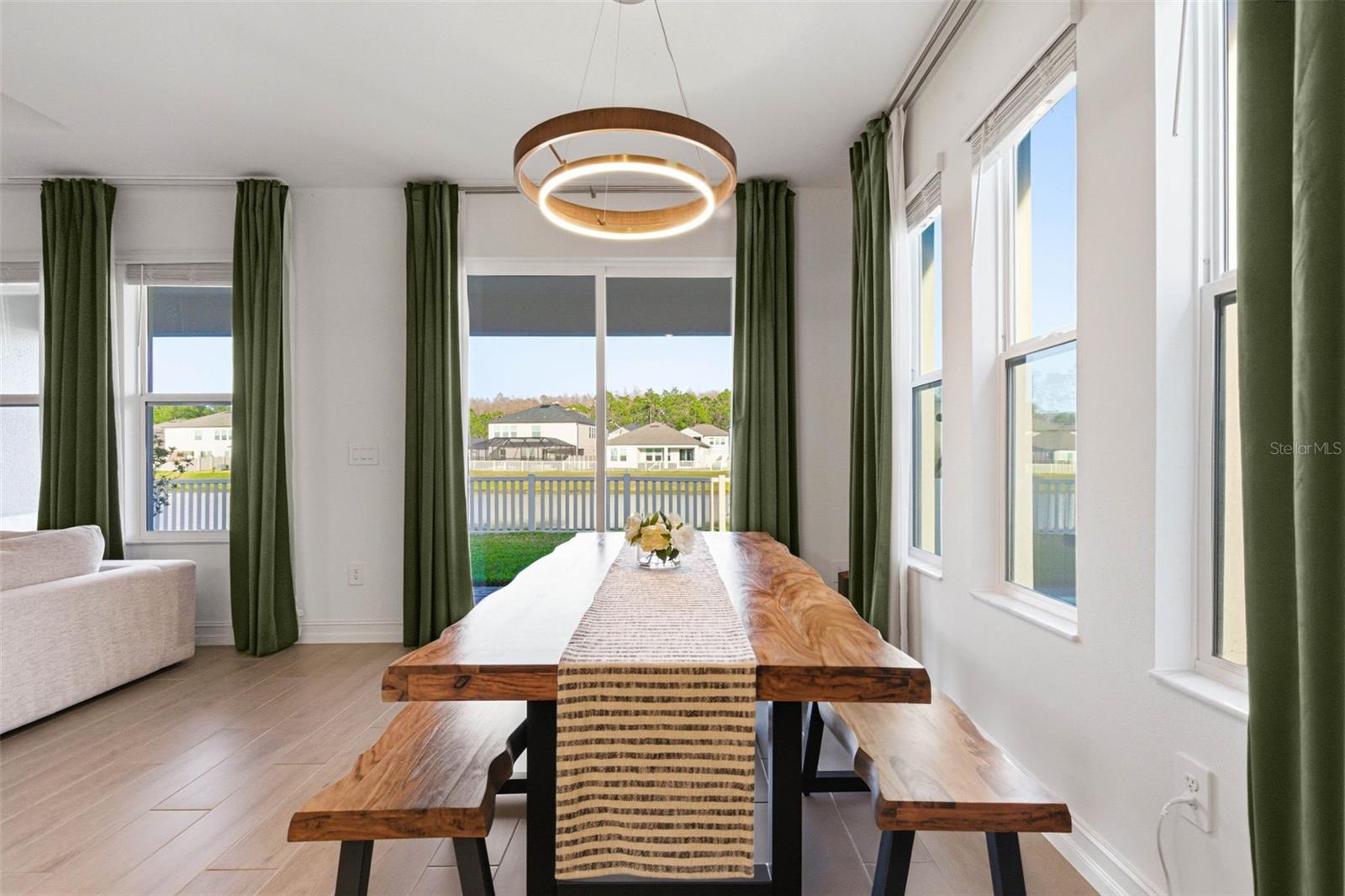 PEARL ESTATES - Residential