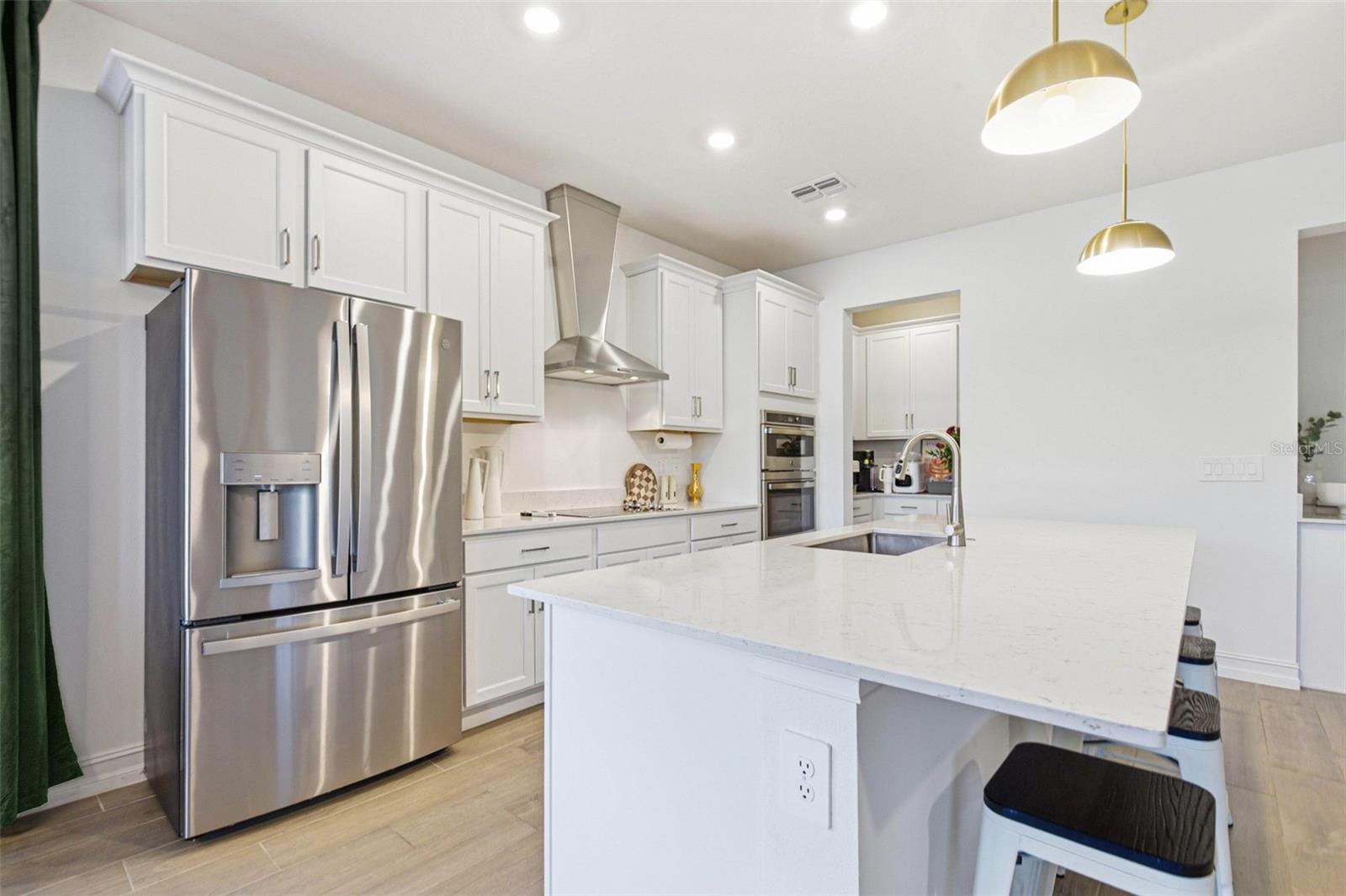 PEARL ESTATES - Residential