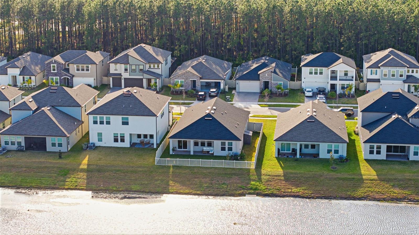 PEARL ESTATES - Residential