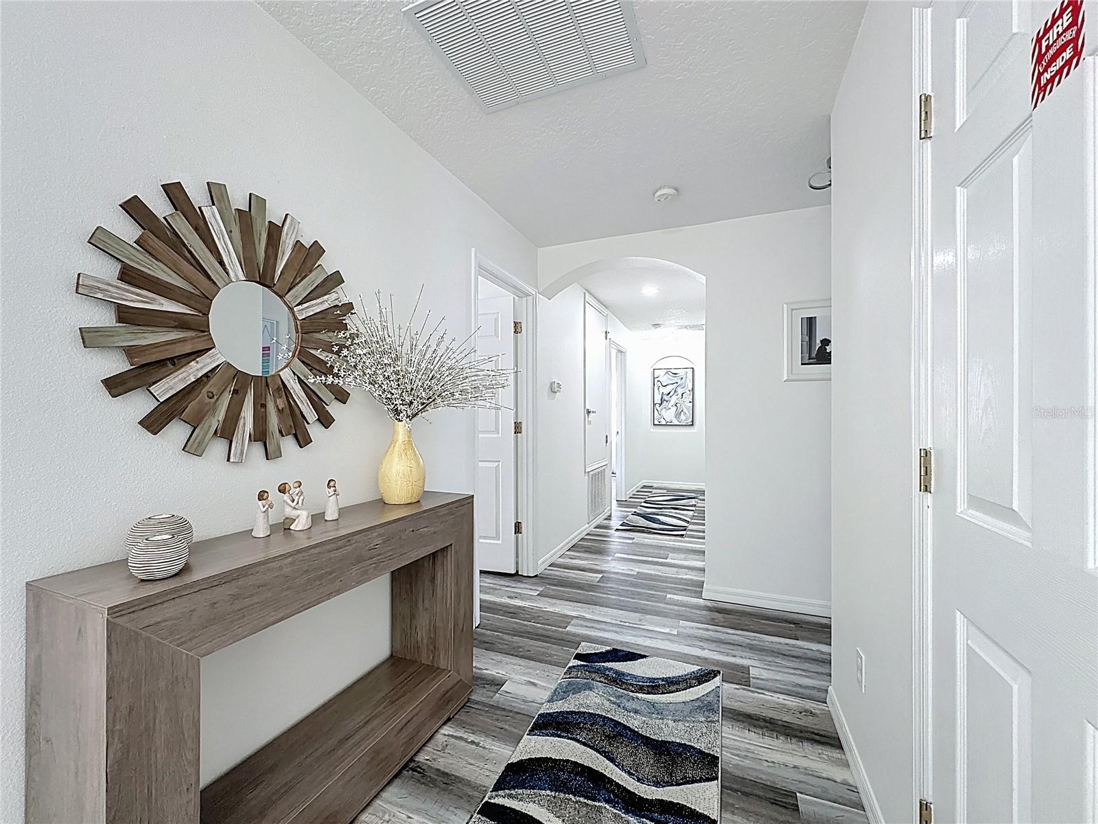 8518 LA ISLA DRIVE