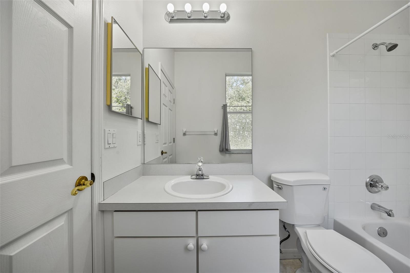 KENSINGTON ESTATES - Residential