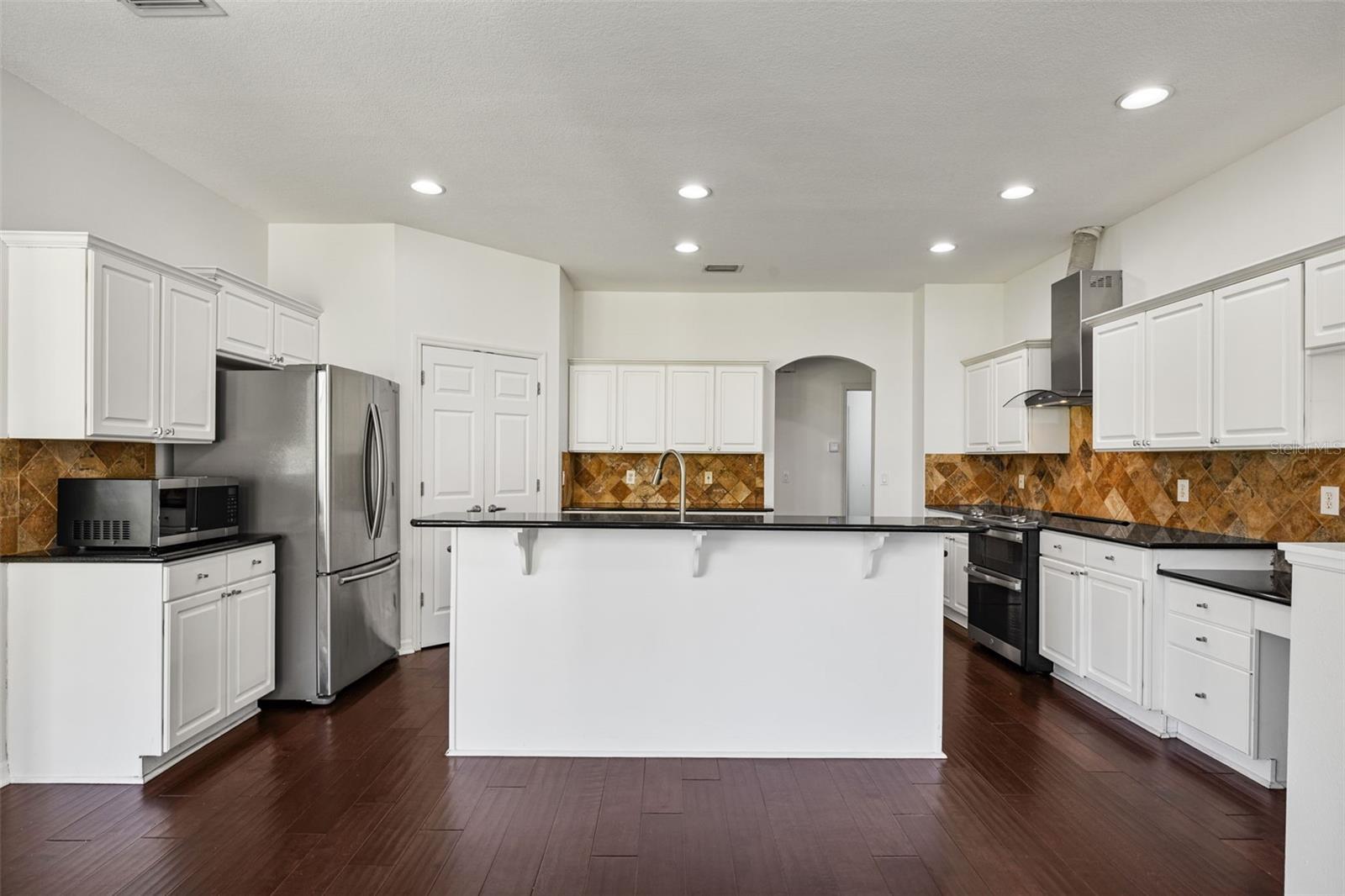 KENSINGTON ESTATES - Residential