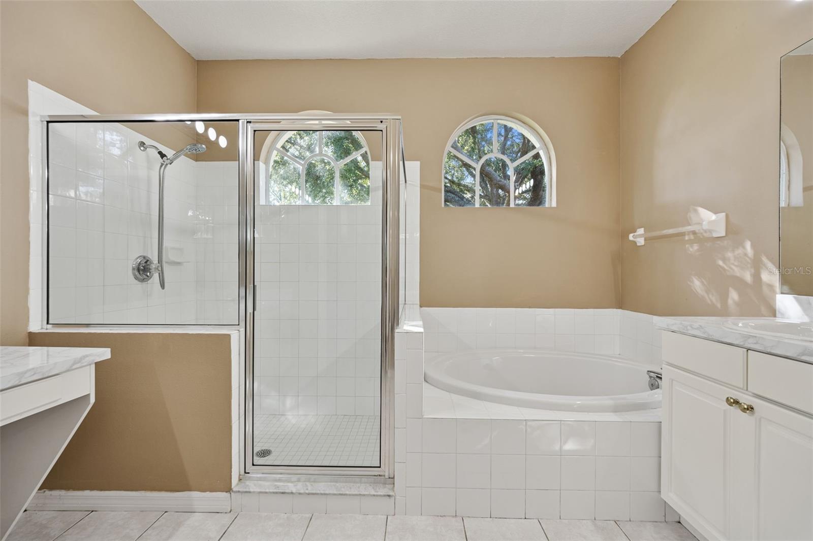 KENSINGTON ESTATES - Residential