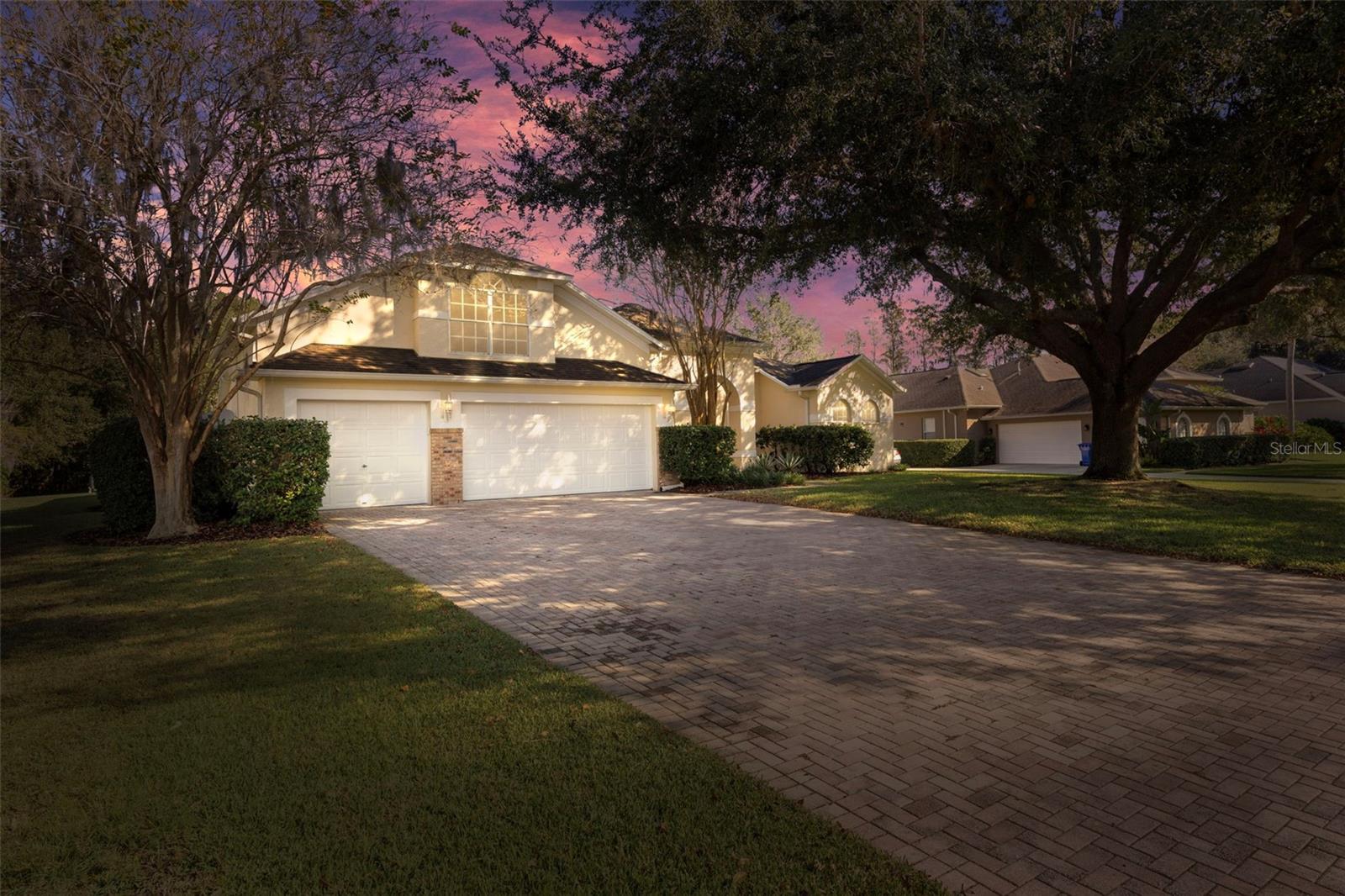 KENSINGTON ESTATES - Residential