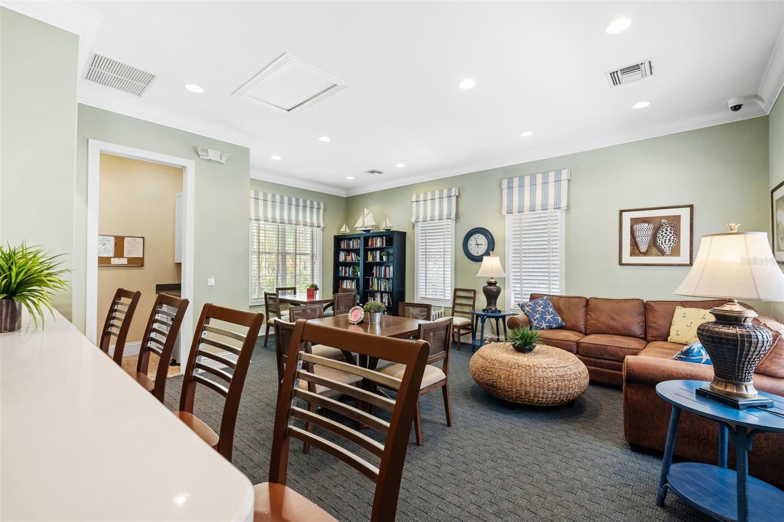 HARBORAGE ON BRADEN RIVER PH II - Residential