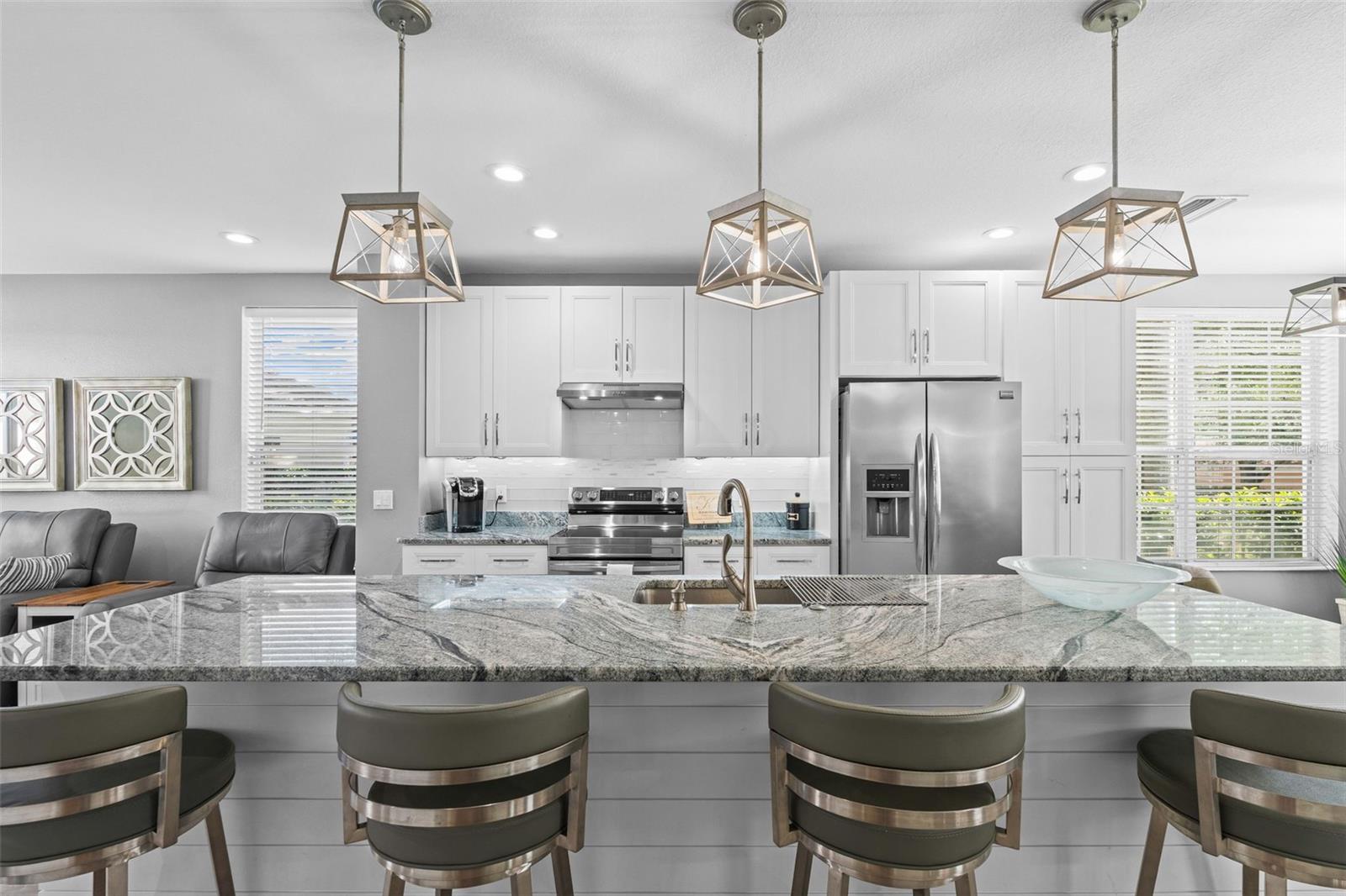 HARBORAGE ON BRADEN RIVER PH II - Residential