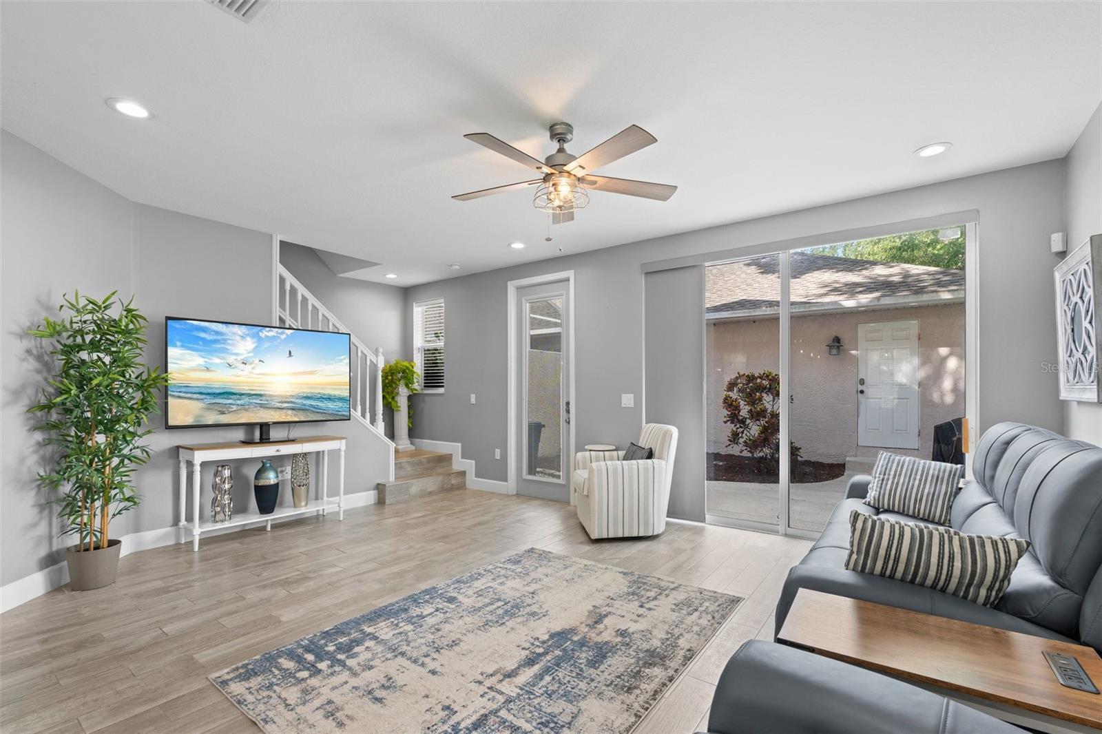 HARBORAGE ON BRADEN RIVER PH II - Residential